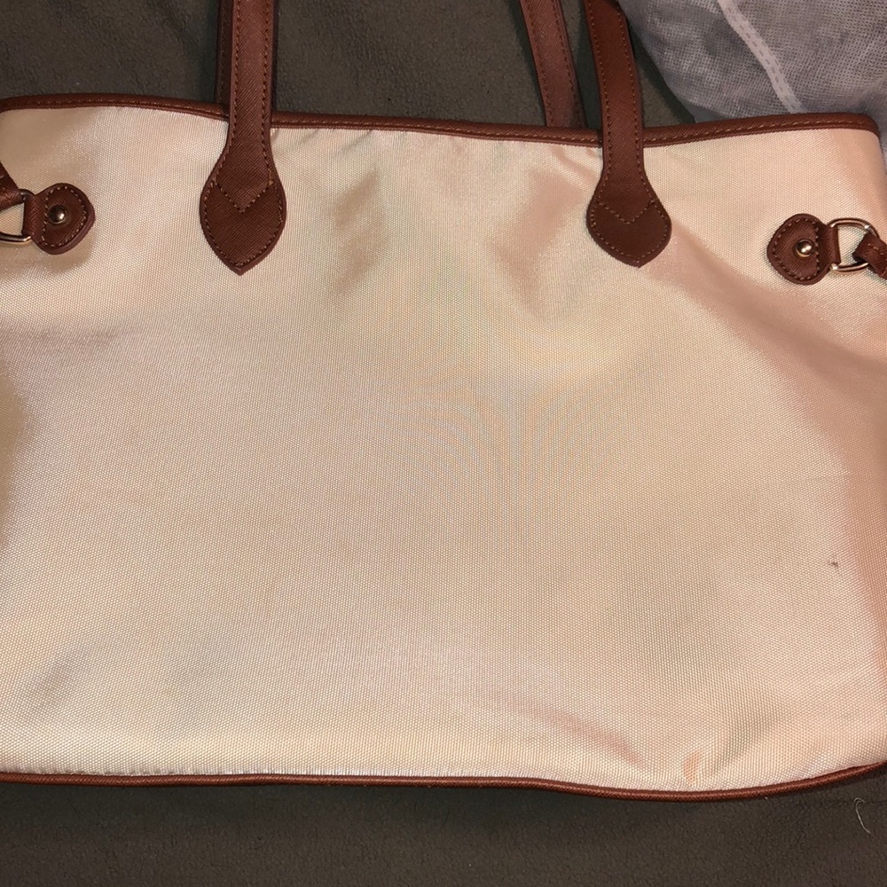 Monogrammed tote! - Picture 3 of 4